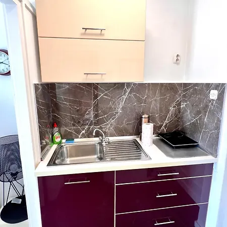 Nina Apartment